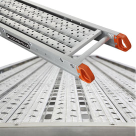 Louisville Ladder P Series Aluminum Stage
